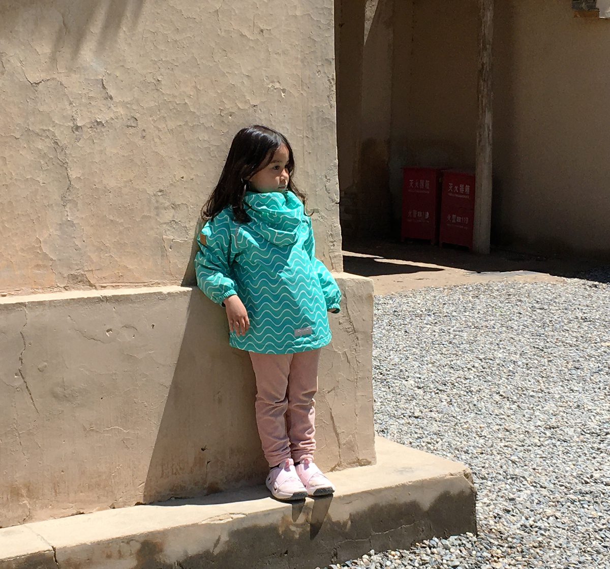 Little H at the Yulin Caves.