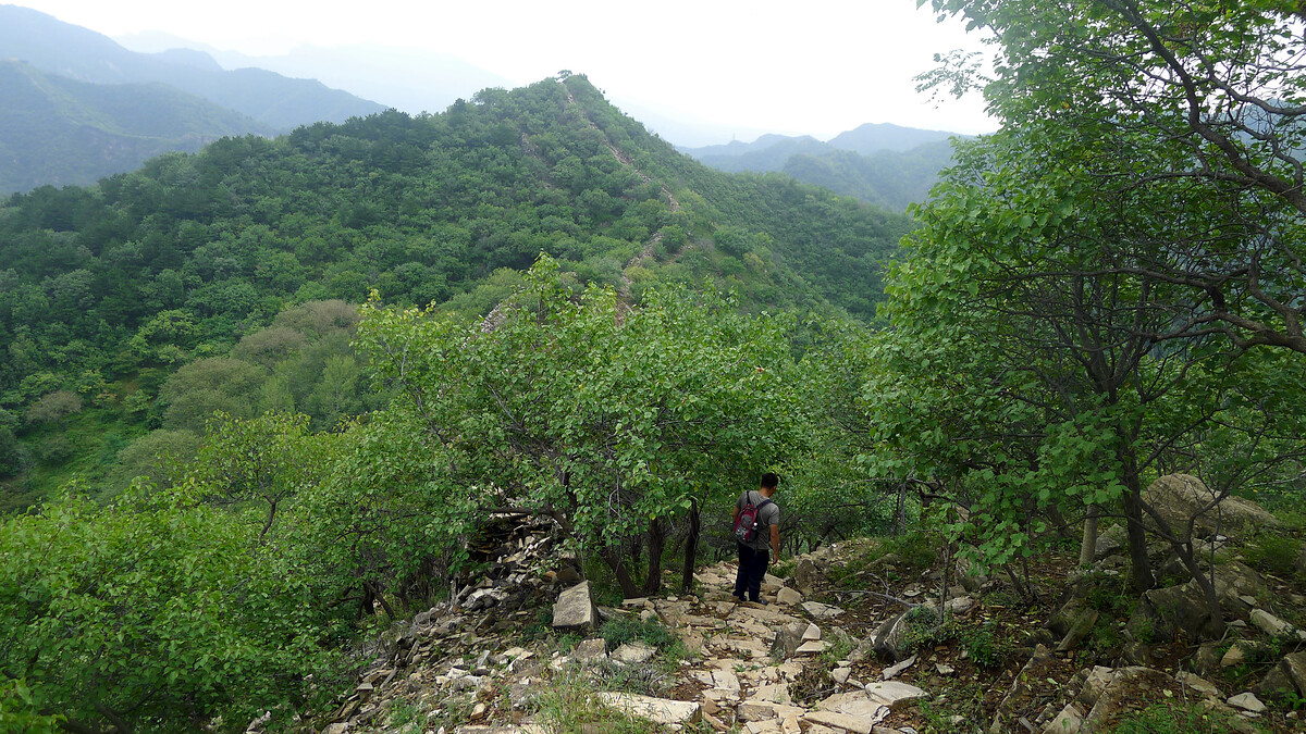 Green hills and Great Wall