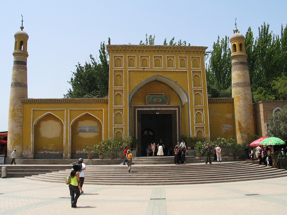 The entrance of Id-Kah Mosque