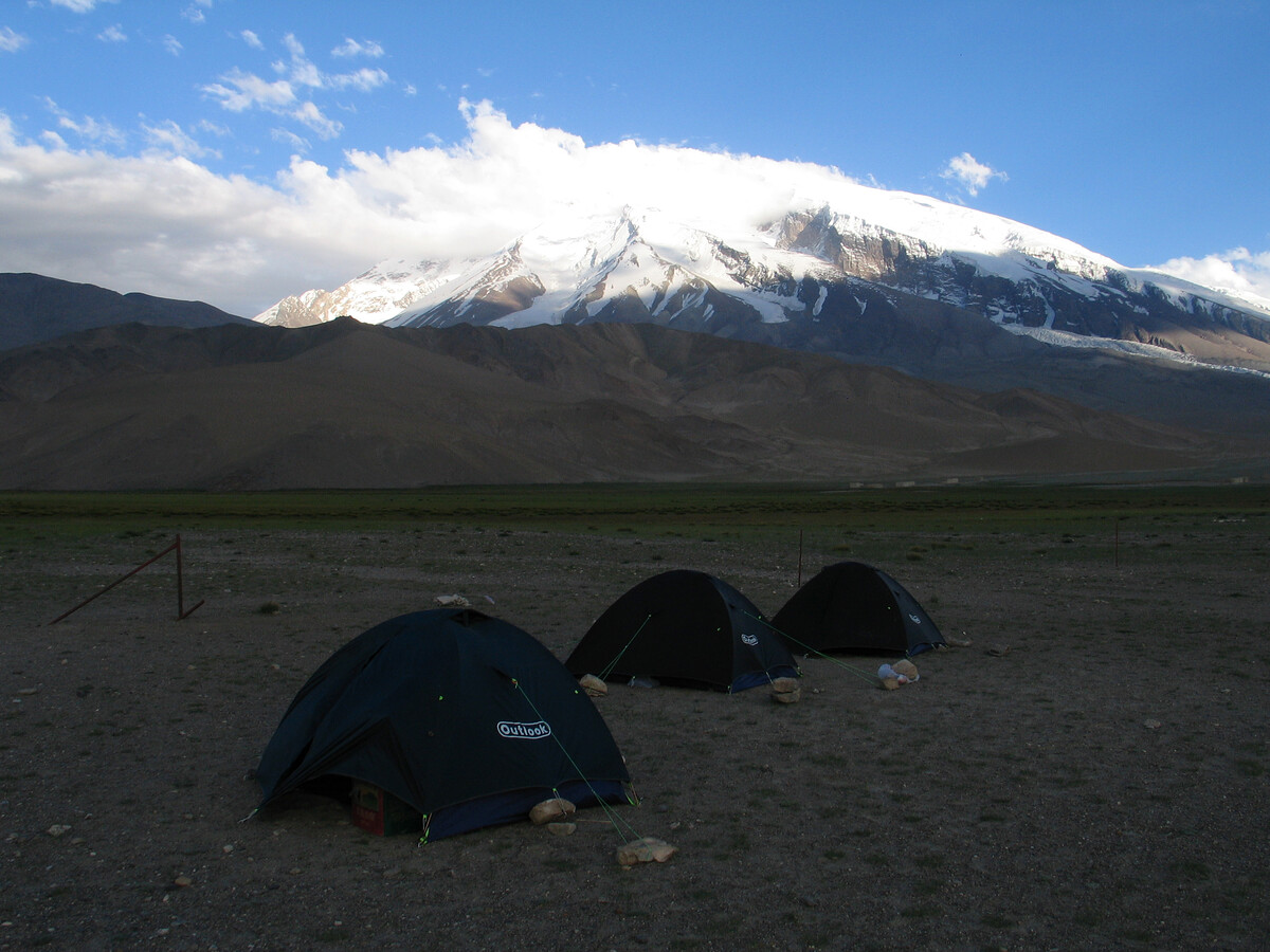 204 campsite, Subashi, Xinjiang