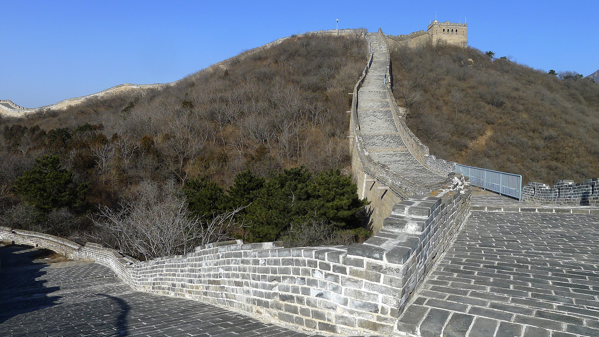 A sharp turn on the Great Wall at Qinglongqiao