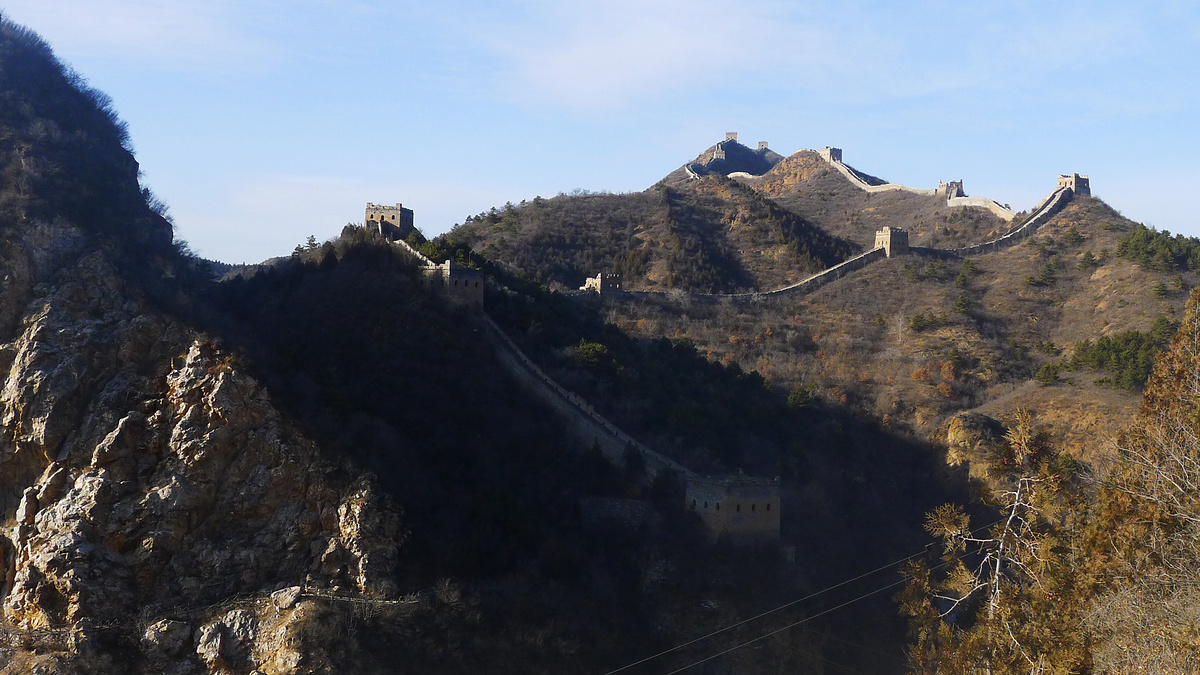 Views of the west side of the Simatai Great Wall.