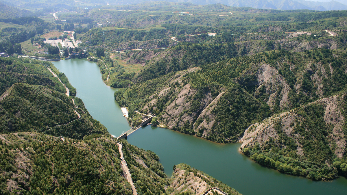 The reservoir and Gubei Shuizhen (2009)