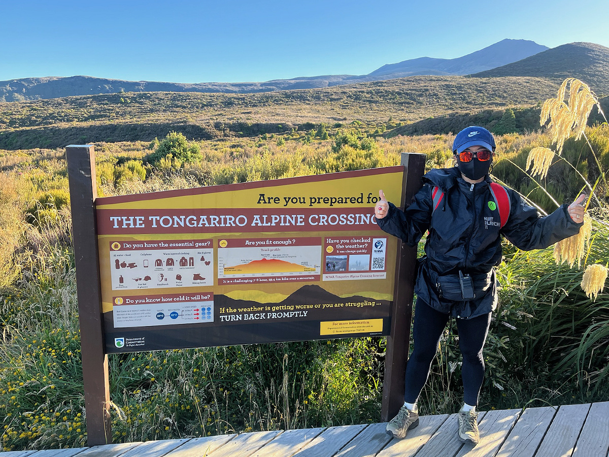 HJ at the start, Tongariro Alpine Crossing