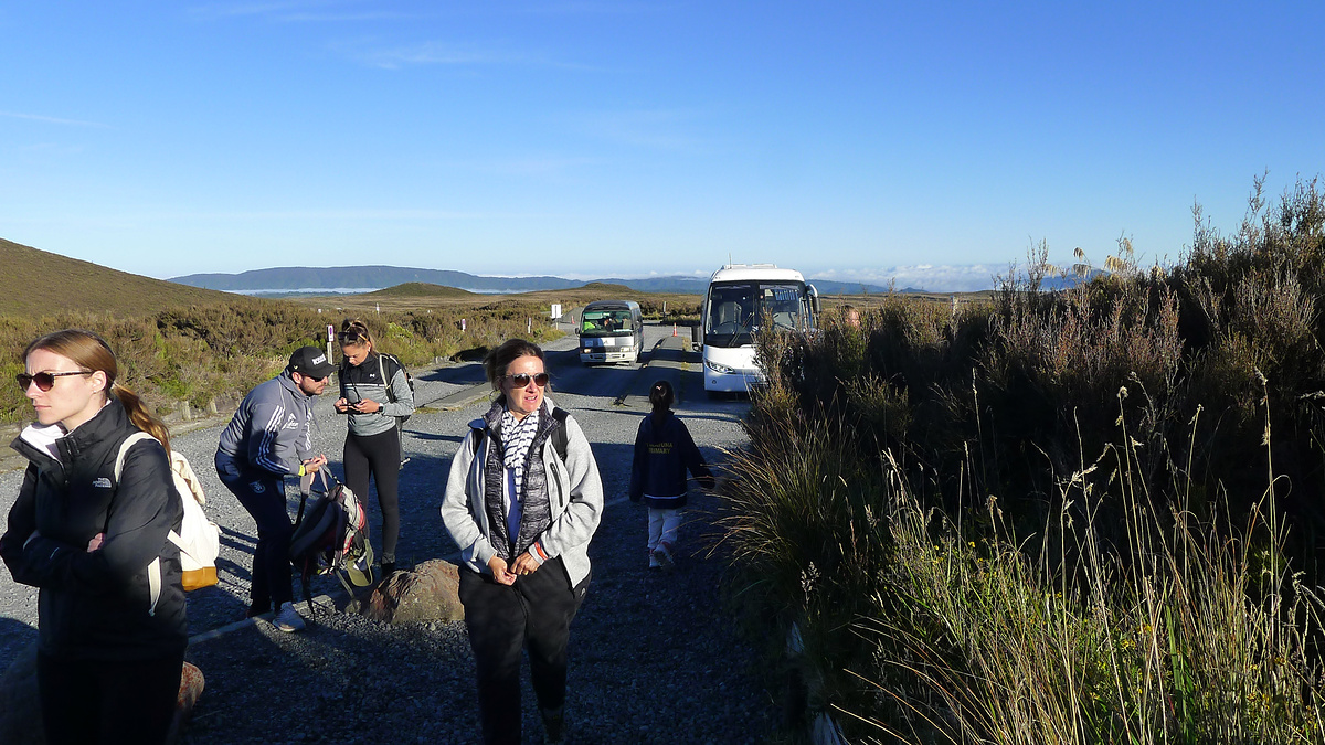 Tongariro Alpine Crossing Mangatepopo car park.