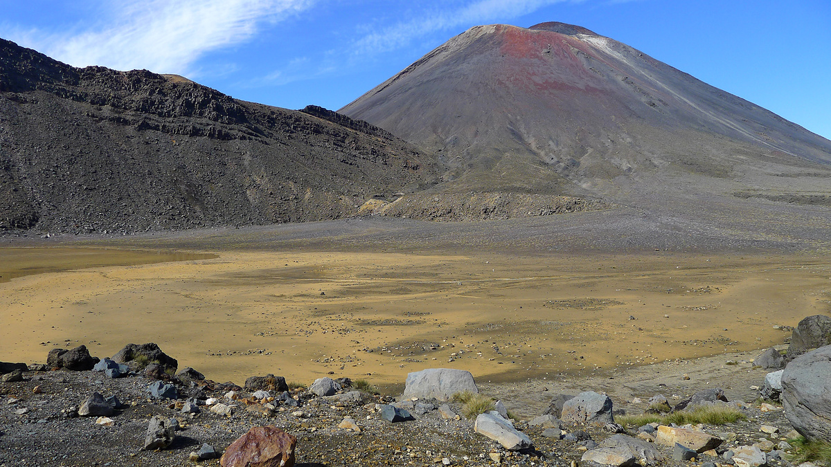 South Crater, Tongariro Alpine Crossing