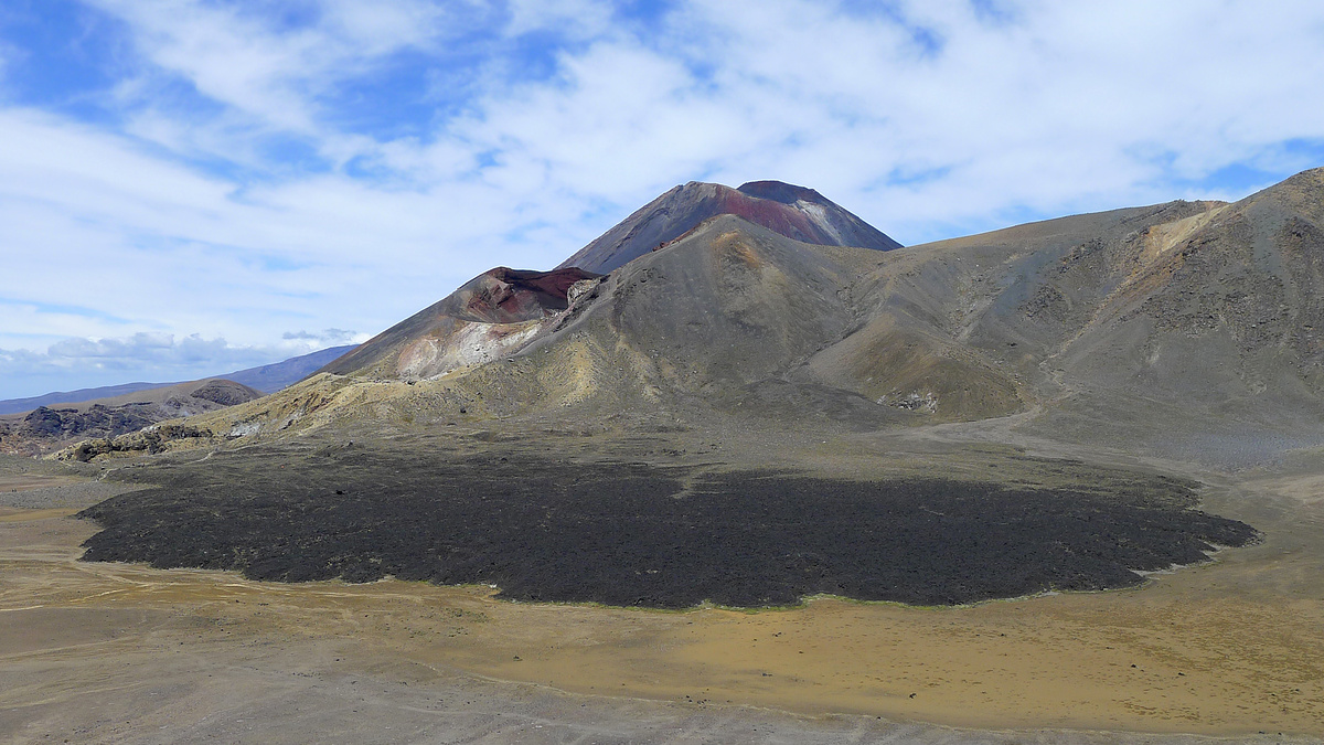 Central Crater, Tongariro Alpine Crossing