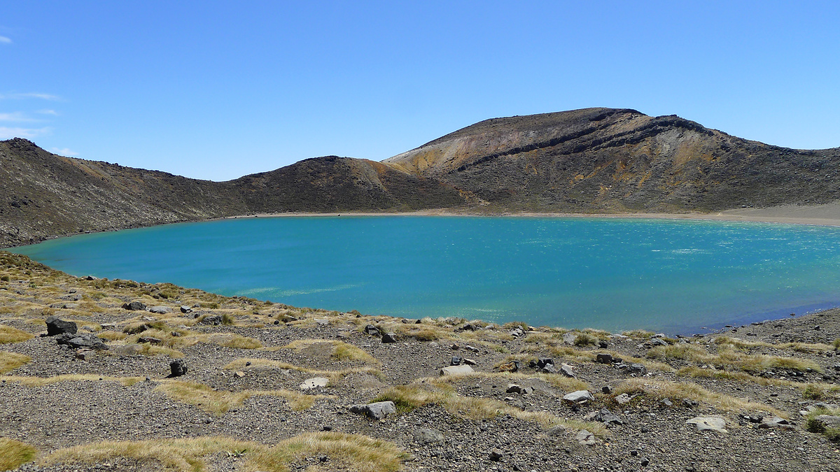 Blue Lake, Tongariro Alpine Crossing