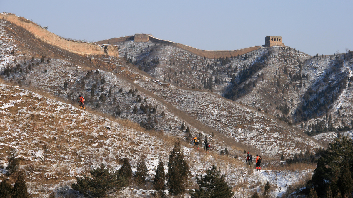On hill trails near the General’s Tower at Gubeikou.