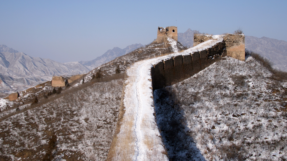 Looking back to the General’s Tower at Gubeikou.