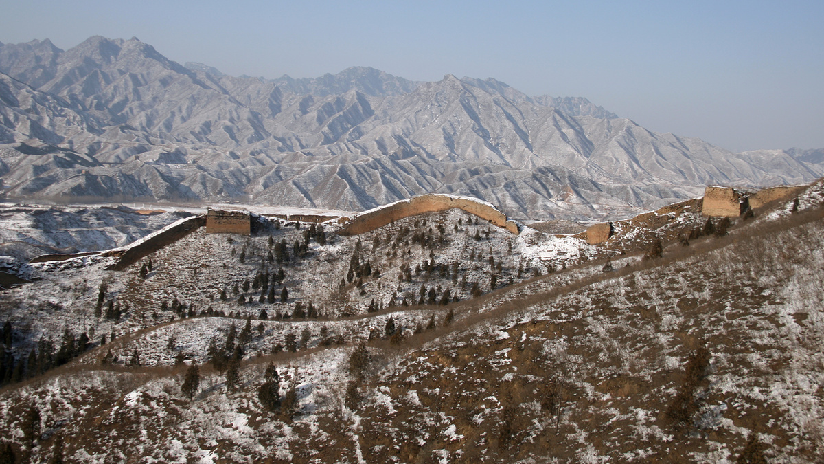 Looking back at the approach to the General’s Tower at Gubeikou.