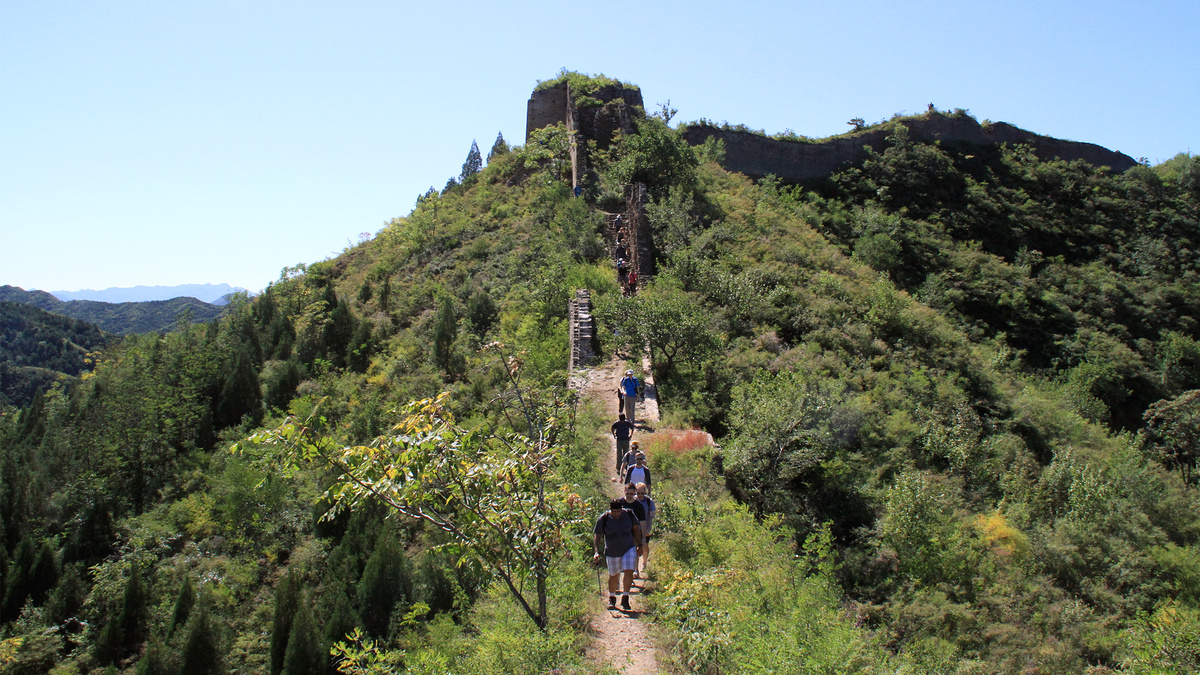 Summertime scenery at the Gubeikou Great Wall.