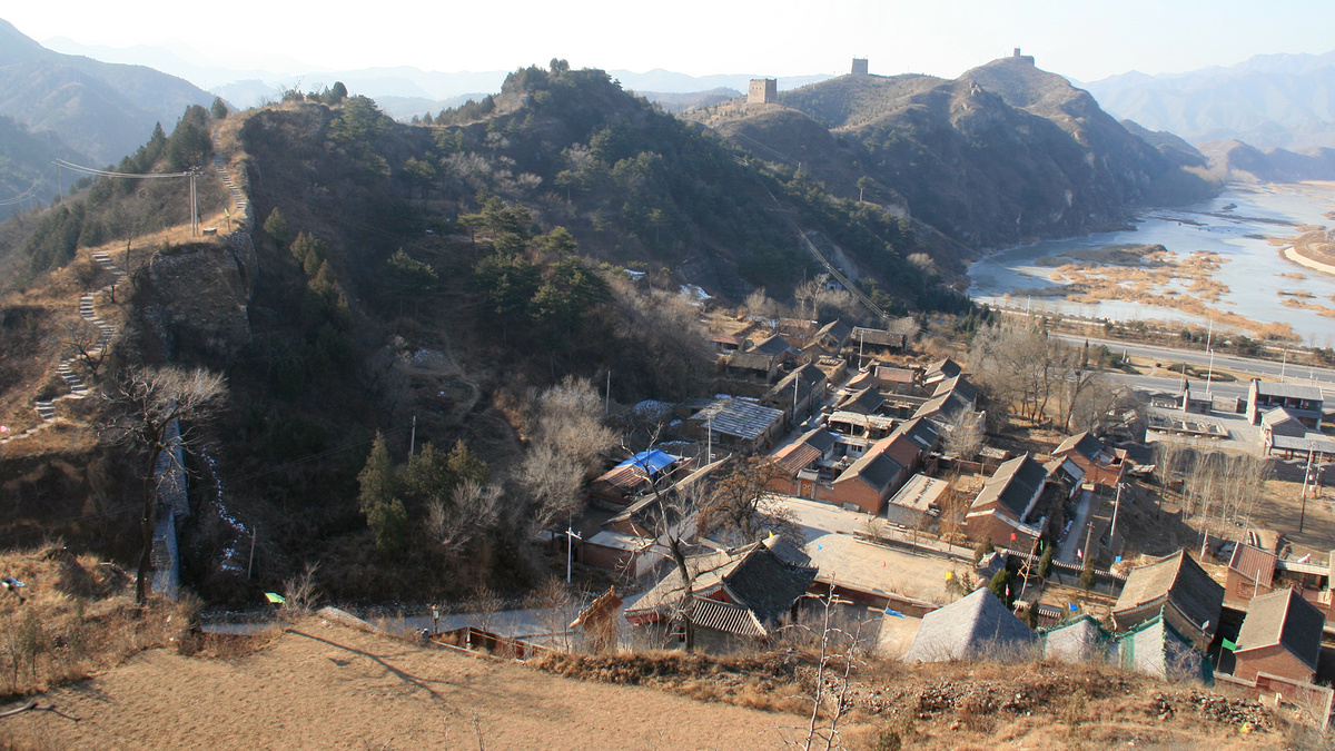 Overlook of the area just outside Gubeikou’s North Gate.