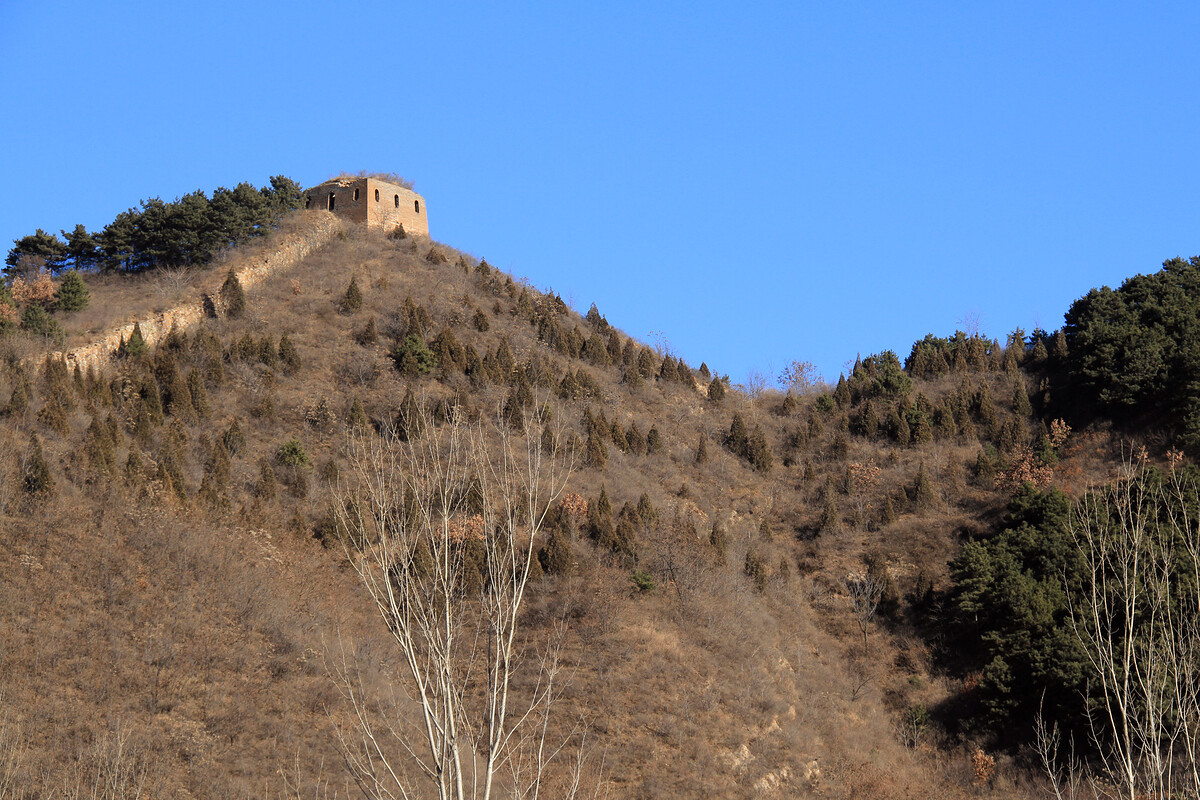 A Great Wall tower on a hill at Qiangzilu