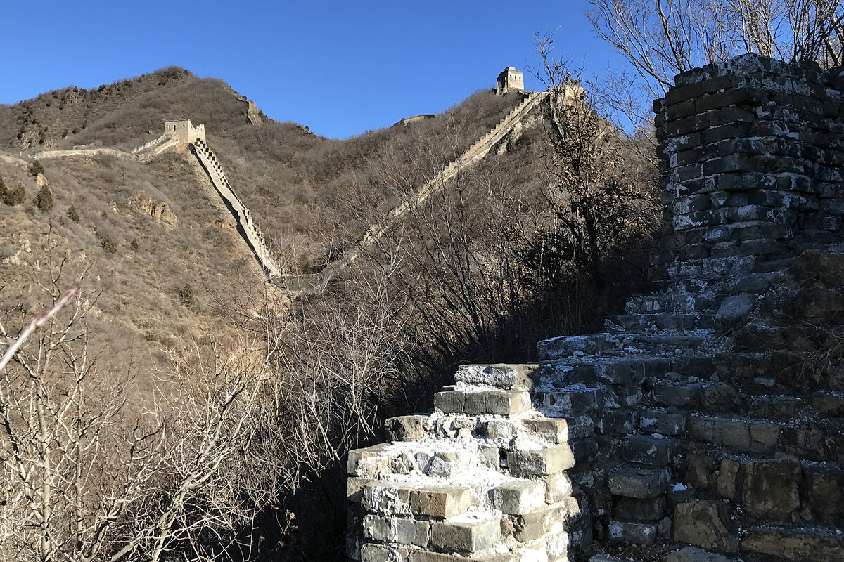 V-shaped section of Great Wall at Qiangzilu.