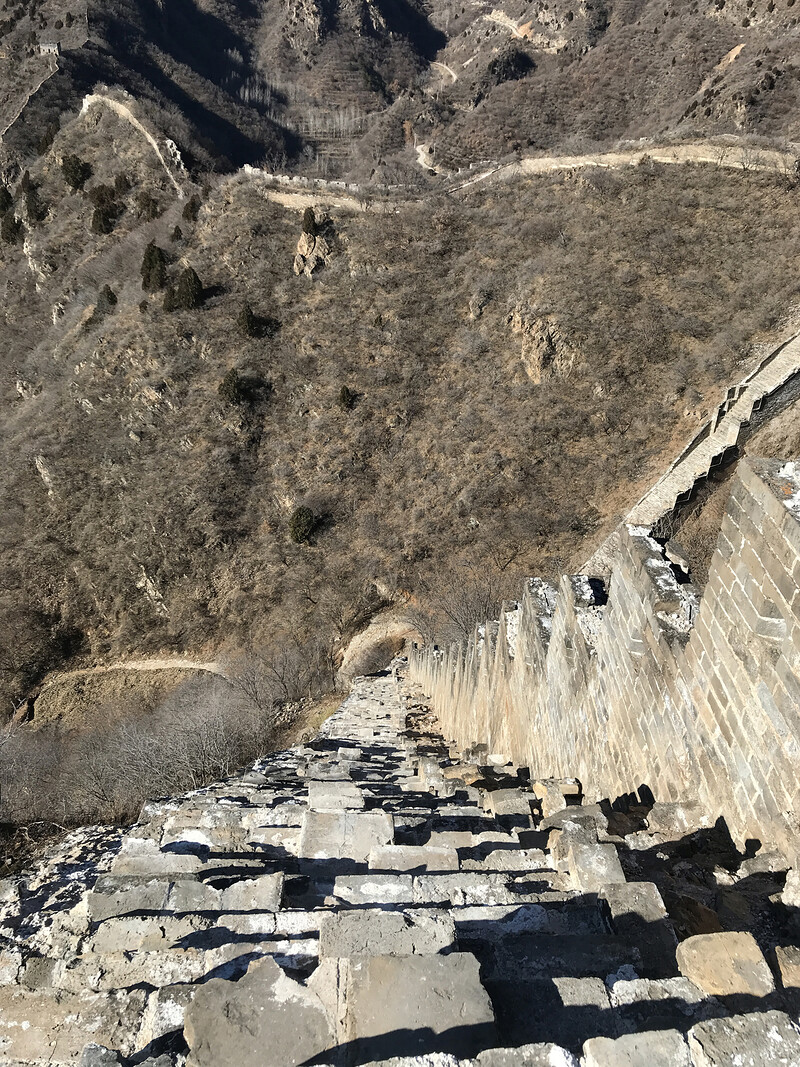 Steep descent on Great Wall.